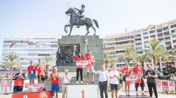9 Eylül İzmir Yarı Maratonu'nda kurtuluş coşkusu