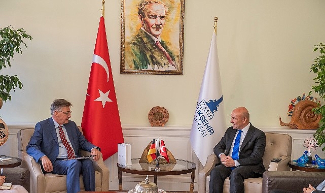 Almanya İzmir Başkonsolosu Schröer Soyer'i ziyaret etti
