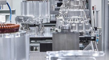 Bosch elektrikli araçlar için 800 voltluk teknoloji üretimine başlıyor