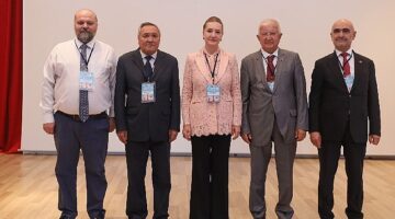 DEÜ'de 15. Uluslararası Avrasya Ekonomileri Kongresi Başladı