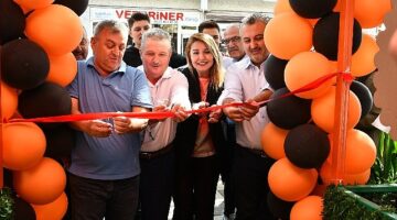 Malkara Belediye Başkanı Ulaş Yurdakul Ergen Kasap – Izgara Salonu'nun açılışını gerçekleştirdi