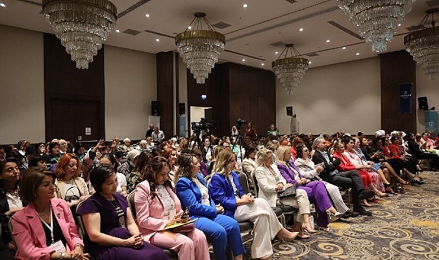 Türk Dünyasının ''Bin Kadın Gücü'' Kocaeli'de Buluştu