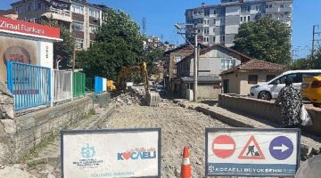 Yenidoğan Derince Caddesi'nin Çehresi Değişiyor
