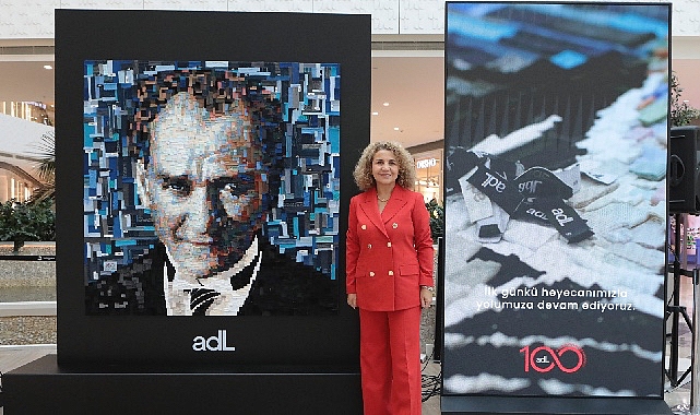 adL'nin Cumhuriyet'in 100. Yılına Özel Anlamlı Atatürk Portresi 12 Ekim'e Kadar Vadistanbul'da Sergilenecek