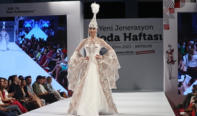 Antalya Büyükşehir Yeni Jenerasyon Moda Haftası başladı
