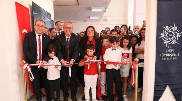 Başkan Çerçioğlu &apos;Cumhuriyet' Sergisinin açılışını gerçekleştirdi