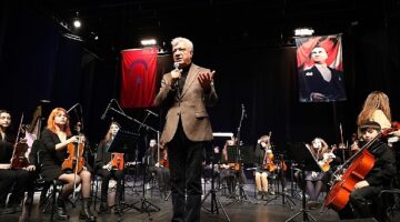 Çocuk Senfoni Orkestrası'ndan Cumhuriyetin 100. Yılı Özel Konseri