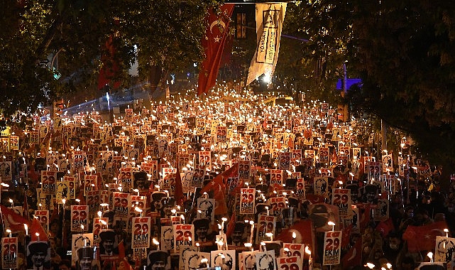 Cumhuriyet'imizin 100.yılı Kadıköy'de coşkuyla kutlanıyor