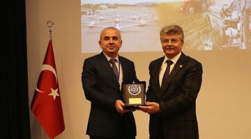 EÜ'de “Cumhuriyetin Kuruluşunun 100. Yılında Türkiye'nin Kazanımları" Sempozyumu