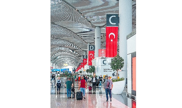 İGA İstanbul Havalimanı,   Cumhuriyet'in 100. Yaşını coşkuyla kutluyor   