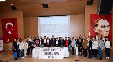 İzmir Kent Konseyleri Kadın Meclisleri Birliği Karabağlar'da Toplandı