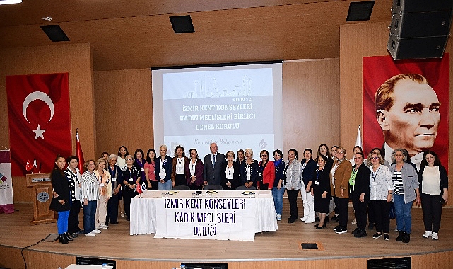 İzmir Kent Konseyleri Kadın Meclisleri Birliği Karabağlar'da Toplandı
