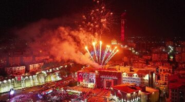 Keçiören'de Cumhuriyetin 100. Yılı kutlamaları muhteşem havai fişek gösterisiyle final yaptı