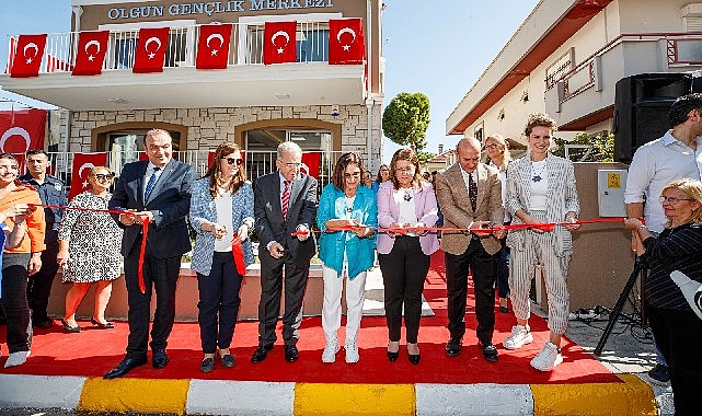 “Olgun Gençlik Merkezi" İzmir'e çok yakıştı