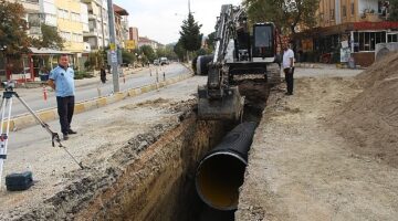 Korkuteli İstiklal Caddesi alt yapısı yenileniyor