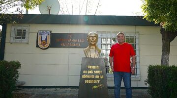 Lüleburgaz Belediyesi'nden mahalle muhtarlıklarına Atatürk büstü