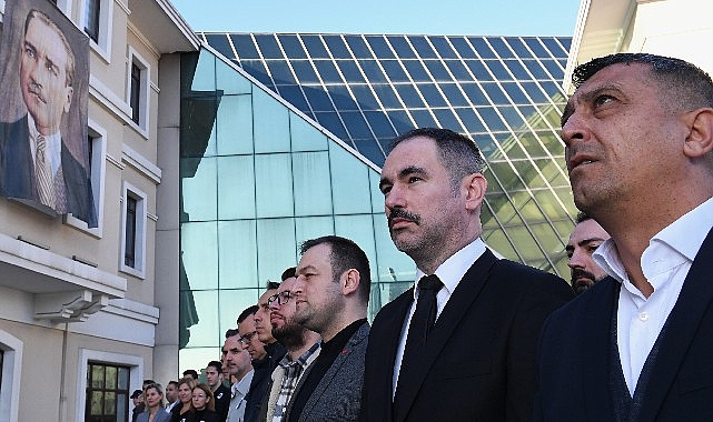 Osmangazi Belediyesi personeli Ata'yı andı