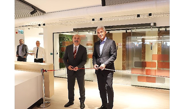Aksigorta'nın İzmir Genel Merkezi Açıldı