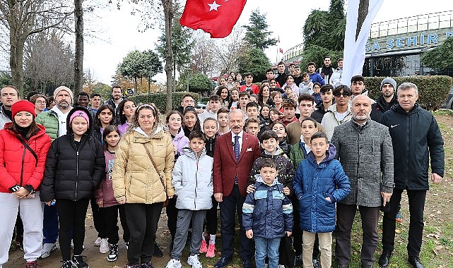 Atatürk Kır Koşusu'nda ödüller Başkan Atila Aydıner'den