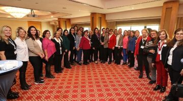 Filiz başkan izmir'de kadın adaylarla buluştu: Eşitlik için kadınlar bir adım öne !