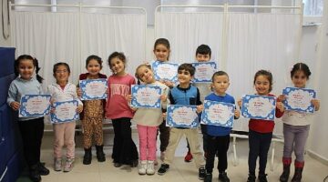 Karşıyaka'da bin 750 çocuk diş taramasından geçirildi