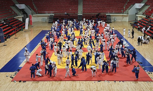 Konya Büyükşehir Mevlana Uluslararası Judo Çalışma Kampı'na Ev Sahipliği Yapıyor