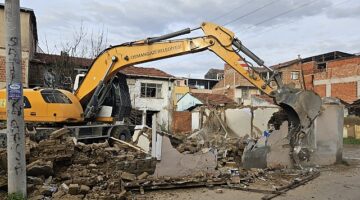Osmangazi yıkıyor, mahallelerin çehresi değişiyor
