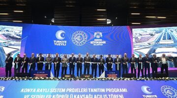 Bakan Uraloğlu, Konya'ya Kazandırılacak Yeni Raylı Sistem Hatlarının Müjdesini Verdi