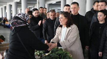 Başkan Çerçioğlu'na Yenipazar'da sevgi seli