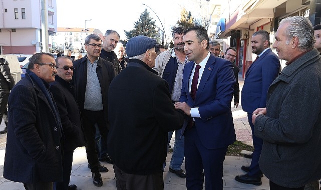 Başkan Kalaycı Karaman'ı sokak sokak geziyor