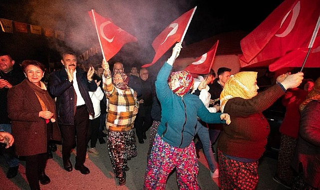 Başkan Kırgöz, 1200 araçlı konvoyla Deliktaş'ta seçim startını verdi.