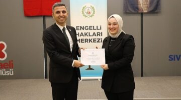 Kocaeli Büyükşehir'den avukatlara işaret dili eğitimi