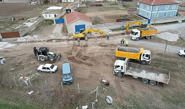 Konya'da Altyapı Yatırımları Hız Kesmiyor: Çumra-Taşağıl'a 19,5 KM'lik Kanalizasyon Şebekesi