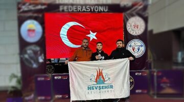 Nevşehir Belediyesi Gençlik ve Spor Kulübü Halter Takımı sporcularından İsmail Yetiş, Türkiye ikincisi oldu