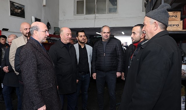 Selçuklu Belediye Başkanı Ahmet Pekyatırmacı 31 Mart Yerel Seçimleri kapsamında Eski Sanayi'de bulunan işyerlerine ziyaret gerçekleştirdi