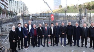 Yorum İstanbul Camii'nin temeli dualarla atıldı
