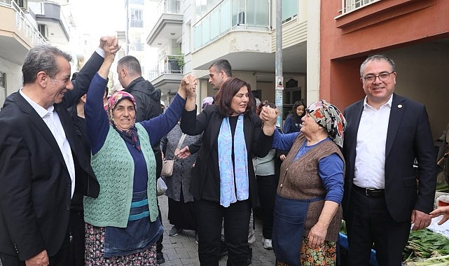 Aydın Büyükşehir Belediye Başkanı Özlem Çerçioğlu, Efeler'de kurulan Çarşamba Pazarı'nı ziyaret etti
