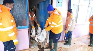 Büyükşehir'den sel mağdurlarına nakit desteği
