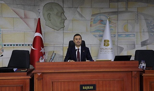 Balıkesir Büyükşehir  Belediye Meclisi yeni dönemin ilk toplantısını Büyükşehir Belediye Başkanı Ahmet Akın başkanlığında gerçekleştirdi