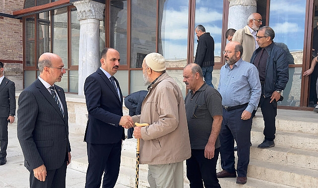 Başkan Altay Alaaddin Camii'nde Vatandaşlarla Buluştu