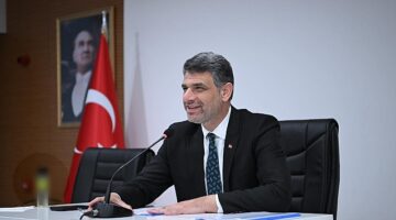 Kartepe Belediyesi yeni dönemin ilk meclisi olan Nisan Ayı olağan meclis toplantısı Kartepe Belediye Başkanı Av.M.Mustafa Kocaman, başkanlığında yapıldı