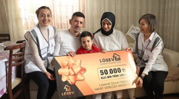 Lösev'in Karşılıksız İhtiyaç Çekleri Kanser Hastalarına Merhem Oluyor