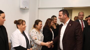 Narlıdere Belediye Başkanı Erman Uzun, belediye personelinin Ramazan Bayramı'nı kutladı