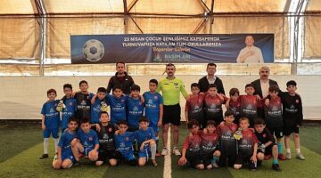 Nevşehir Belediyesi tarafından düzenlenen İlkokullar Arası 23 Nisan Halı Saha Futbol Turnuvası Çeyrek Final Müsabakaları tamamlandı