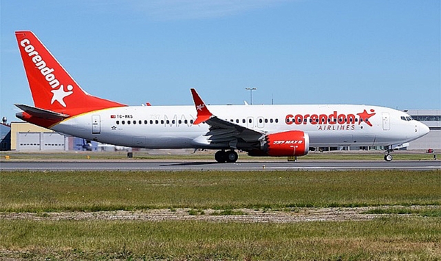 Corendon Airlines Uçağının Ön Lastiklerinin Patlamasıyla İlgili Firmadan İlk Açıklama Geldi