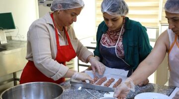 Gaziantep Mutfağı'nı ATASEM'de öğreniyorlar