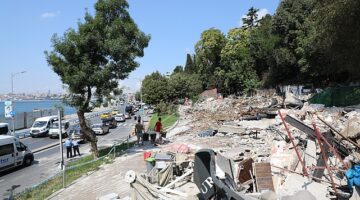 İstanbul Büyükşehir Belediyesi'nin (İBB) Üsküdar'daki kaçak yapılarla mücadelesini mahkeme bir kez daha haklı buldu