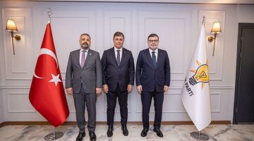İzmir Büyükşehir Belediye Başkanı Dr. Cemil Tugay AK Parti İl Başkanlığı ziyaretinde iş birliği mesajı verdi  “İzmir daha güzel günler görecek"