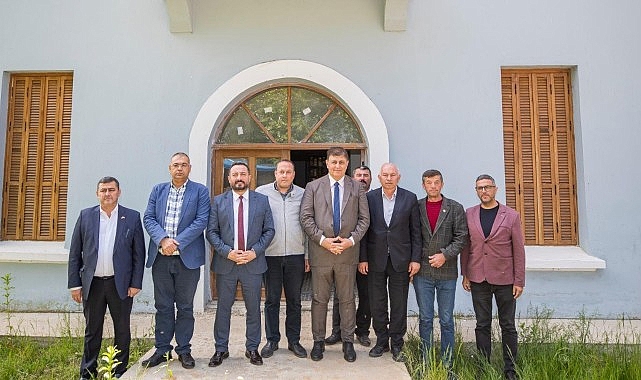 İzmir Büyükşehir Belediye Başkanı Dr. Cemil Tugay, Ödemiş'i ziyaret etti Helviş Bayramı'na katıldı