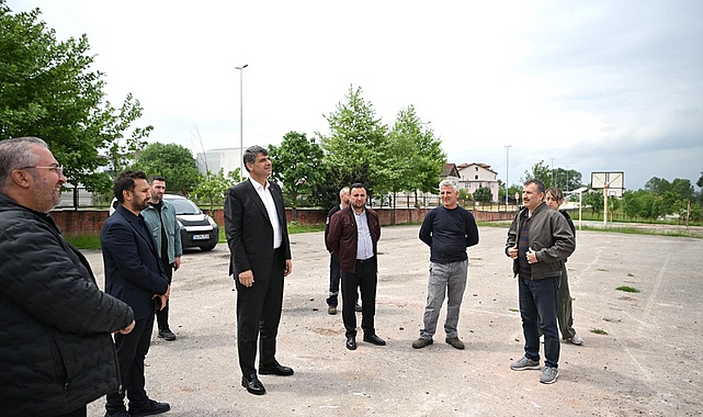 Kartepe Belediye Başkanı Av.M.Mustafa Kocaman, Kubilay İlköğretim Okulu'nda başlatılan ana sınıf yapım çalışmalarını yerinde inceledi